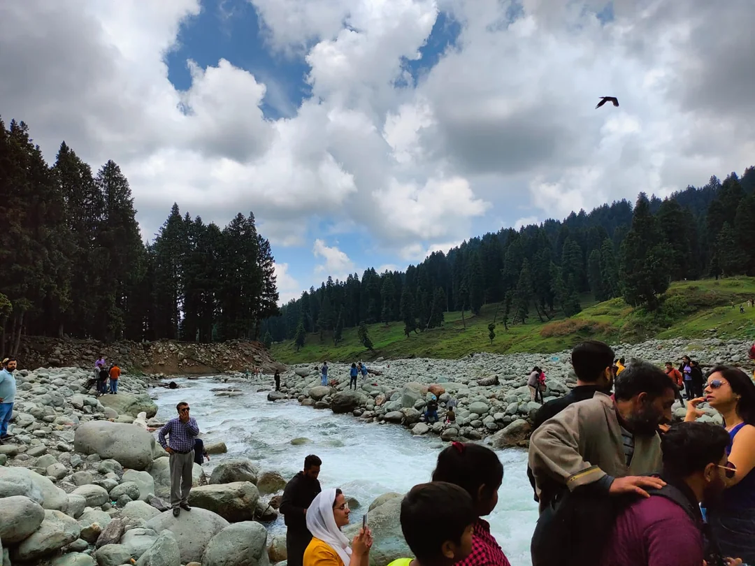 Doodhpathri Trek2